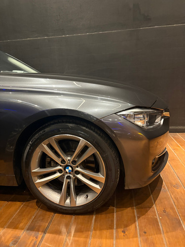 BMW Serie 3 2.0 328i Sedán Sport 245cv
