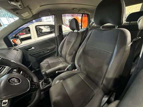 Volkswagen Fox 1.0 MPI COMFORTLINE 12V FLEX 4P MANUAL