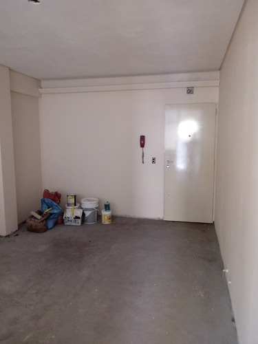 Imagen 4 de 13 de Oficina Profesional Centro San Justo 2° Piso Por Escalera