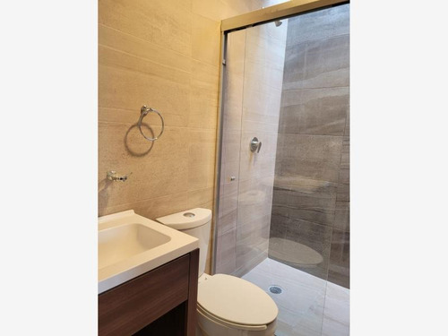 Imagen 10 de 12 de Casa Sola En Venta Valle Del Sol