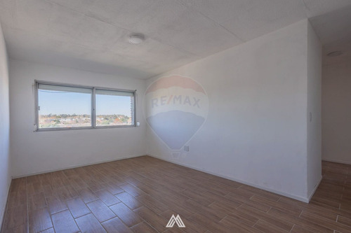 Alquiler Apartamento 3 Dormitorios Y Cochera