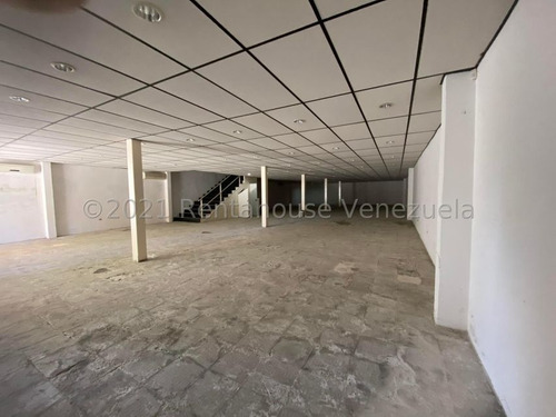 Imagen 7 de 13 de Tibizay Diaz Vende Local Los Dos Caminos 22-13536 0414-412-02-53
