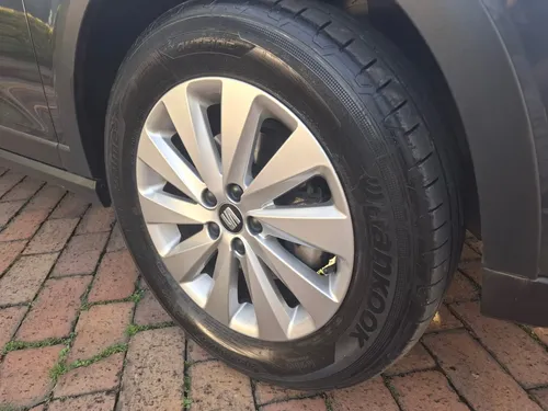 Seat Arona 1.6 Reference