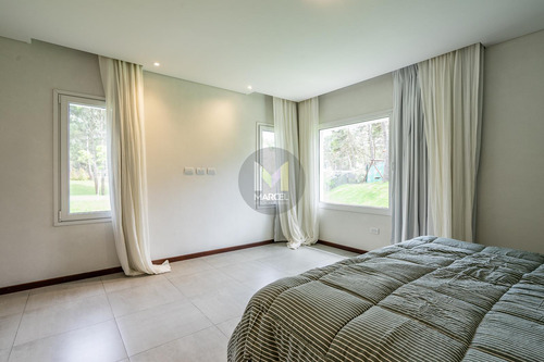 Casa En Venta 4 Ambientes Pinamar Alamos