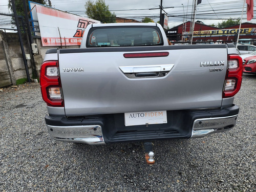 Toyota Hilux Srv 2.8 Aut 4x4