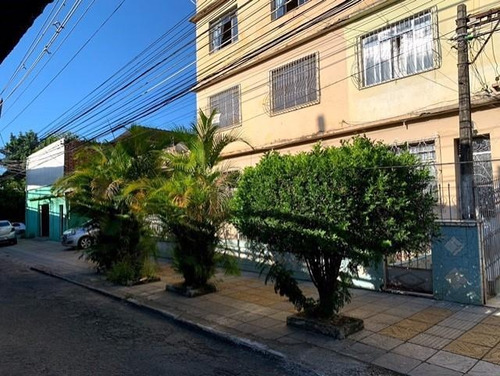 Apartamento Para Venda Em Volta Redonda, Aterrado, 2 Dormitórios, 1 Banheiro - 111_2-671691