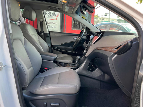 Imagen 8 de 15 de Hyundai Santa Fe Limited Awd Americana
