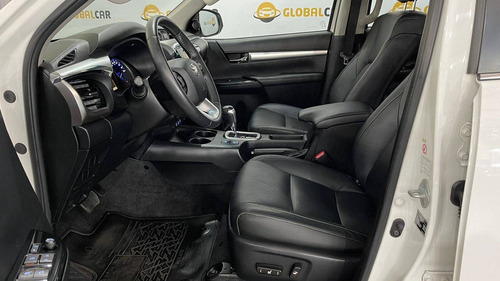 Imagem 7 de 8 de Toyota Hilux 2.8 Srx 4x4 Cd 16v Diesel 4p Automático