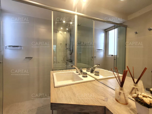 Venta Departamento Cuatro Dormitorios Frente Al Puerto Punta Del Este