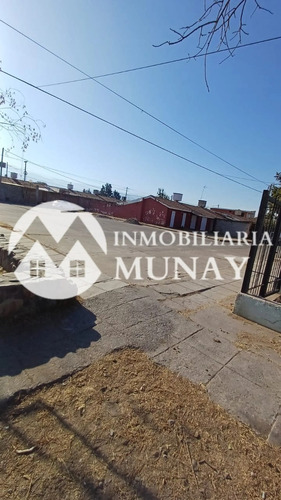Venta Casa En Esquina Barrio Santa Ana 1 Zona Sur