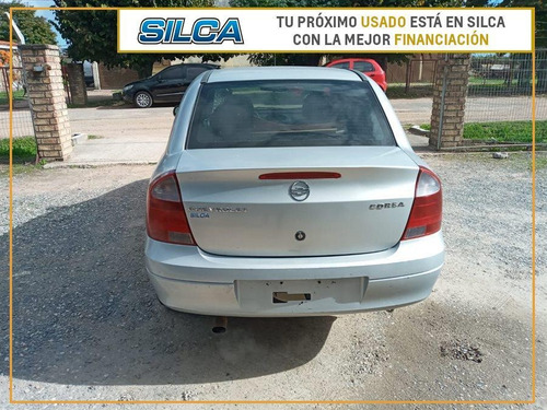 Chevrolet Corsa 2007 Gris Plata 4 Puertas