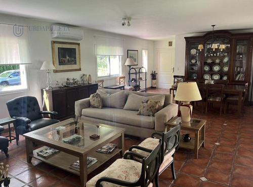 Casa En Martindale C.c.