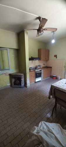 Ph Tipo Casa De 3 Ambientes En Planta Baja. Apto Credito Bancario