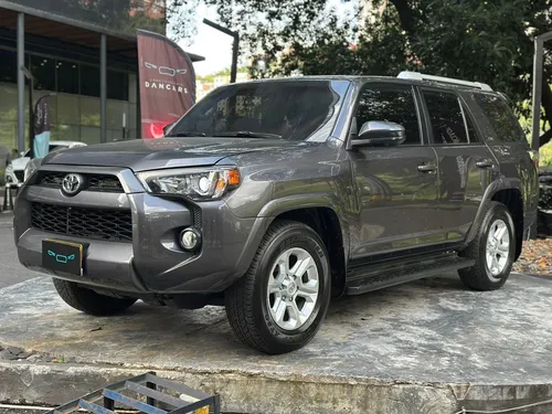Toyota 4Runner 4.0 Sr5