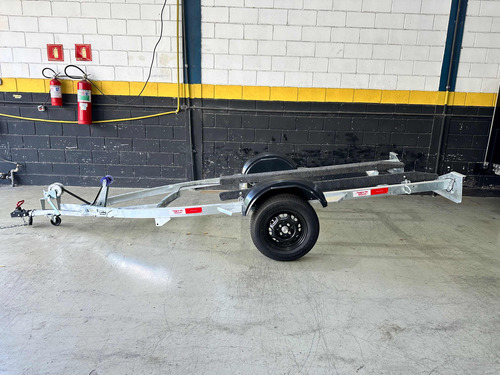 Carretinha Para Jet Ski Galvanizada Com Eixo Torção Mariner