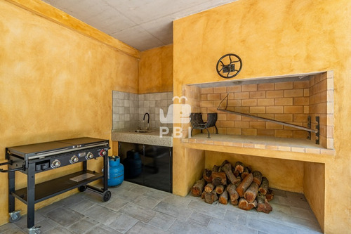 Casa De 3 Dormitorios En Barrio Privado - Ref : Pbi3239