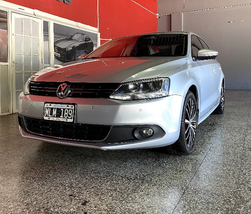 Volkswagen Vento 2.0 Sportline Tsi 200cv