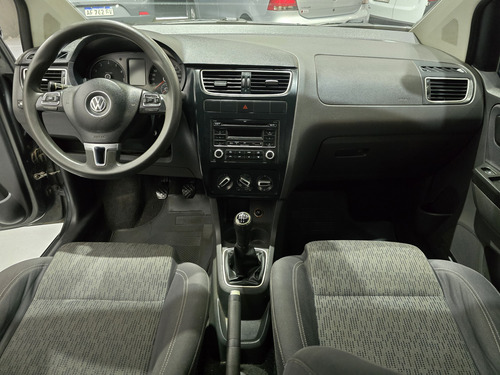 Volkswagen Suran 1.6 Highline 101cv