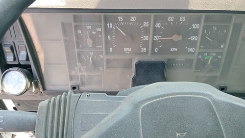 Camion Volteo International Año 2000