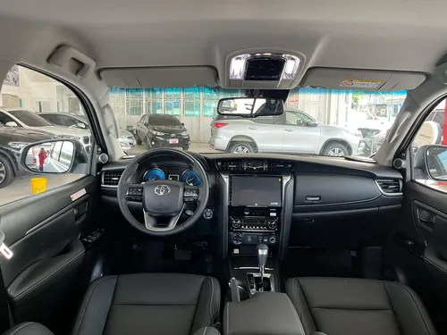 Toyota Fortuner 2.8 Diesel Srv 4X4 At