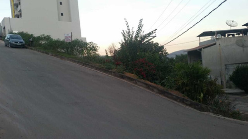 Imagem 1 de 3 de Lote De Esquina Belvedere - 390