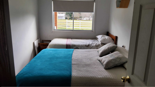 Casa En El Campo Con Casa De Huespedes (85523)