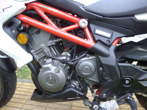Benelli Tnt 300