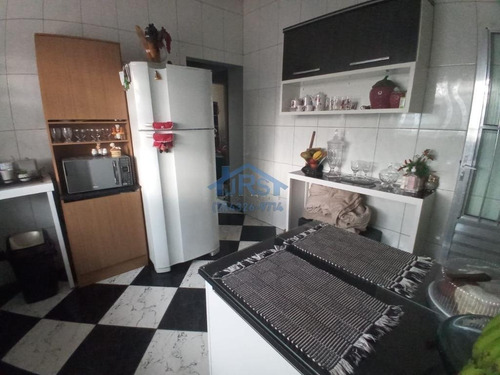 Imagem 1 de 6 de Casa Com 5 Dormitórios À Venda Por R$ 450.000 - Vila Lourdes - Carapicuíba/sp - Ca0635