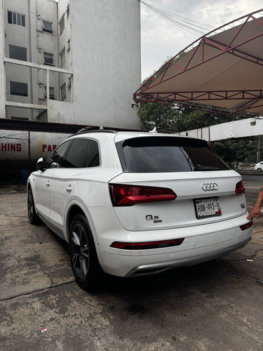 Audi Q5 2.0 L T Elite Dsg