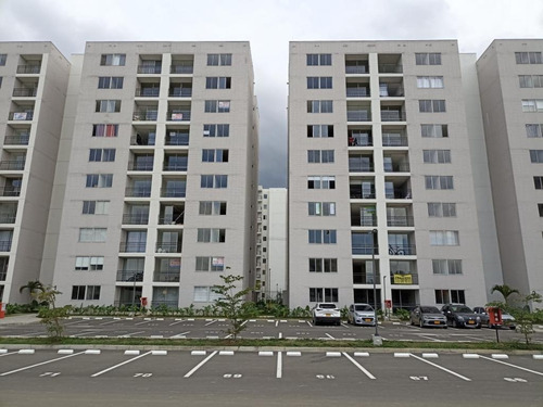 Imagen 4 de 17 de Apartamento En Arriendo En Cali Bochalema