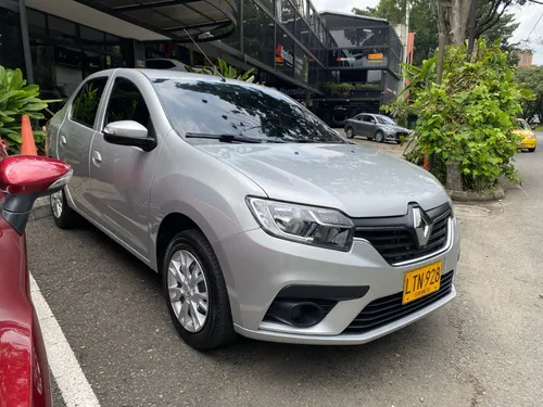 Renault Logan 1.6 Live+ Plus Mt 2024