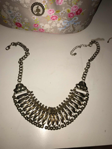 Imagen 1 de 1 de Collar Dorado