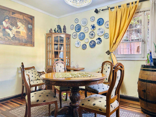 Casa 3d Y 3b En Excelente Barrio De Ñuñoa