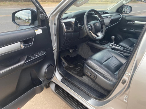 Imagen 10 de 11 de Toyota Hilux Srx 4x4 (cuero) Automatica - 2018