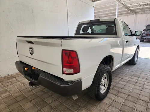 RAM ST 3.7 1500 Regular Cab 3.6 4x2 At