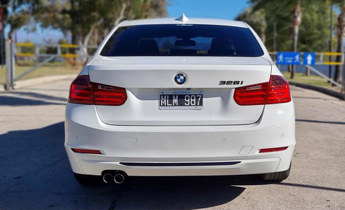 Bmw Serie 3 2.0 328i Sedán Sport 245cv 2013