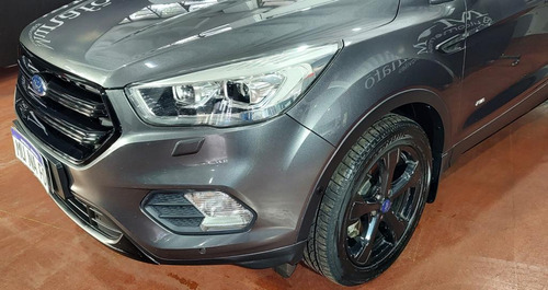 Ford Kuga 2.0 Titanium At Awd