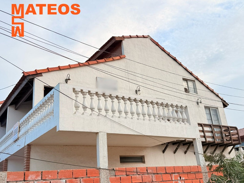 Triplex Al Frente De 5 Ambientes Sobre Calle Asfaltada Zona Céntrica Calle Costanera E/ 84 Y 85 Uf 1