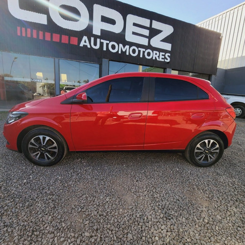 Imagen 5 de 13 de Chevrolet Onix 1.4 Ltz Modelo 2015