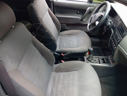 Volkswagen Santana 1.8 Cl 4P