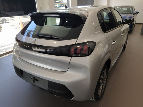 Imagen 15 de 15 de Peugeot 208 Feline Tiptronic