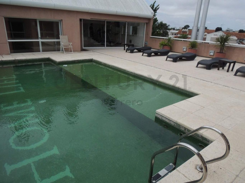 Departamento 2 Amb En Duplex- Patio Con Parrilla- Vestidor- Amenities