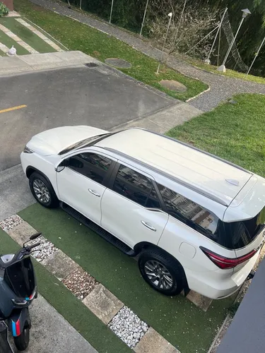Toyota Fortuner 2.7l