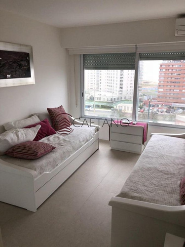 Imagen 13 de 18 de Amplio Apartamento De 4 Dormitorios En Primera Linea! - Punta Del Este Punta Del Este