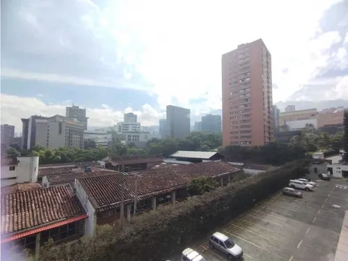 Apartamrnto En Alquiler En El Poblado - Aguacatala