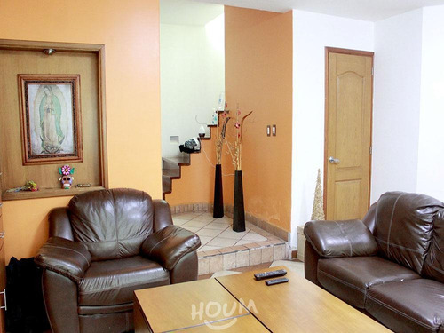 Imagen 1 de 25 de Casa En Renovación, Iztapalapa Con 3 Recámaras, 120 M², Id: 39363
