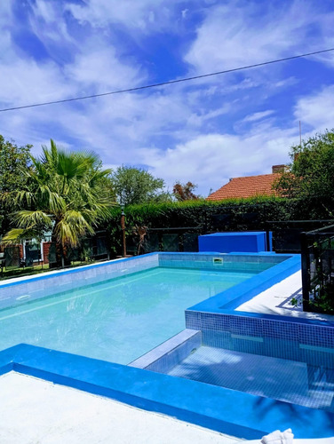 Casa Con Pileta De Uso Exclusivo, No Es Complejo De Cabañas, Hermosa Vista Abierta A Las Sierras, Parque, Quincho, 3 Aires Acondicionados, Wifi, Tv Cable, Vajilla Completa, Estacionamiento, 2 Baños