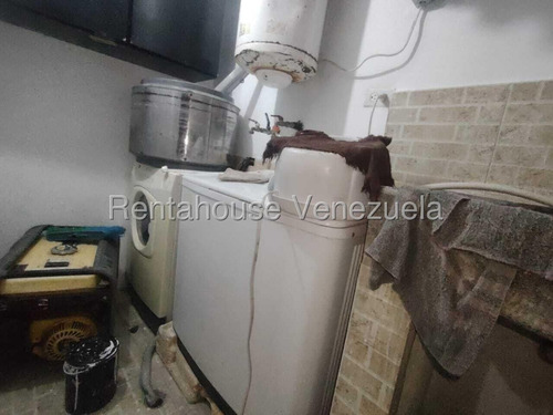 Dennymar, Alquila Bella Casa En Exclusiva Urbanizacion De Cabudare Dispone De 4 Habitaciones 3 Baños Amoblada! Con Vigilancia Las 24 Horas Y Bellas Areas Comunes B5a17969