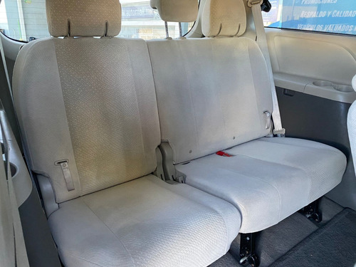 Imagen 12 de 15 de Toyota Sienna Xle Tela 2014 Arena