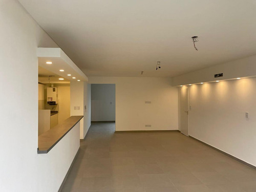 Imagen 13 de 19 de Departamento - Castelar Sur